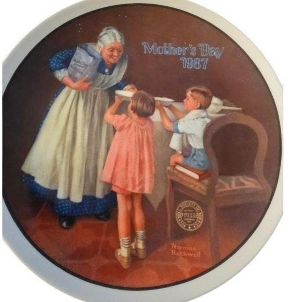 Vintage Norman Rockwell Mother's Day‎ 1987 Grandma's Surprise Collector Plate S